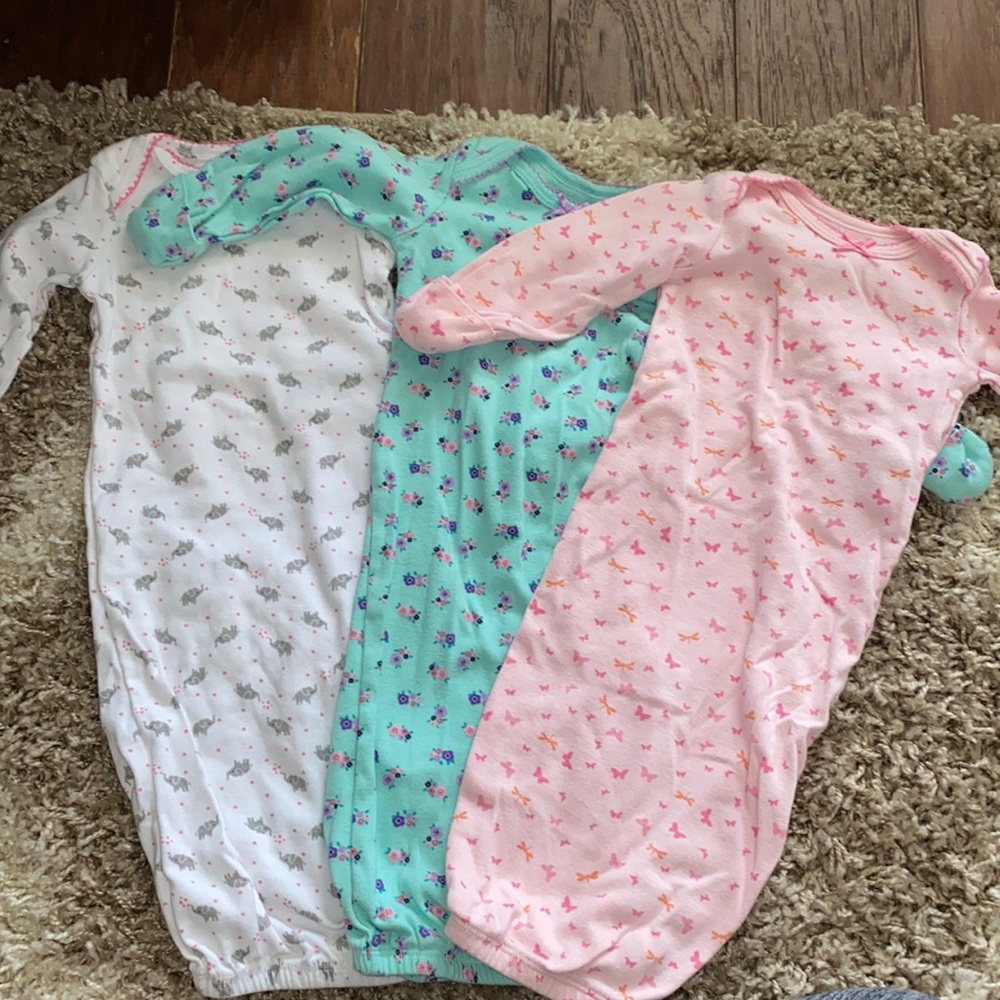 0-3 month simple joys by carters brand sleep gowns for baby girl